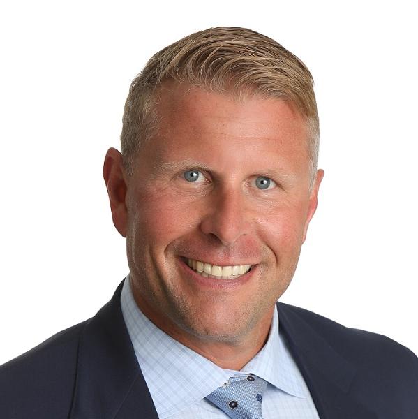headshot of Dale Lamb