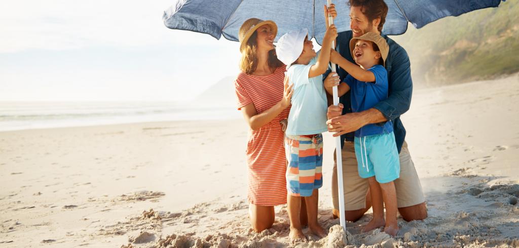 famille sur la plage