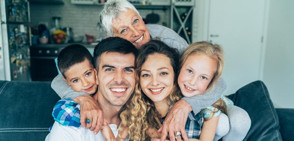 family portrait picture of a family